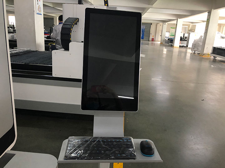 Optical fiber laser cutting machine 3015