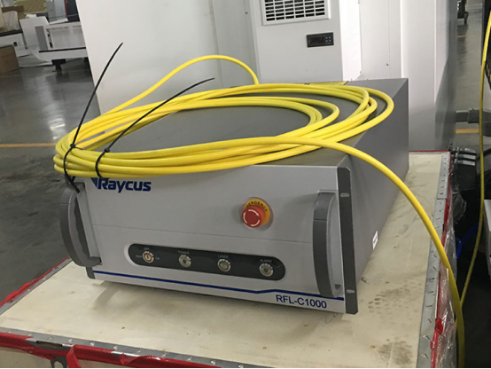Optical fiber laser cutting machine 3015
